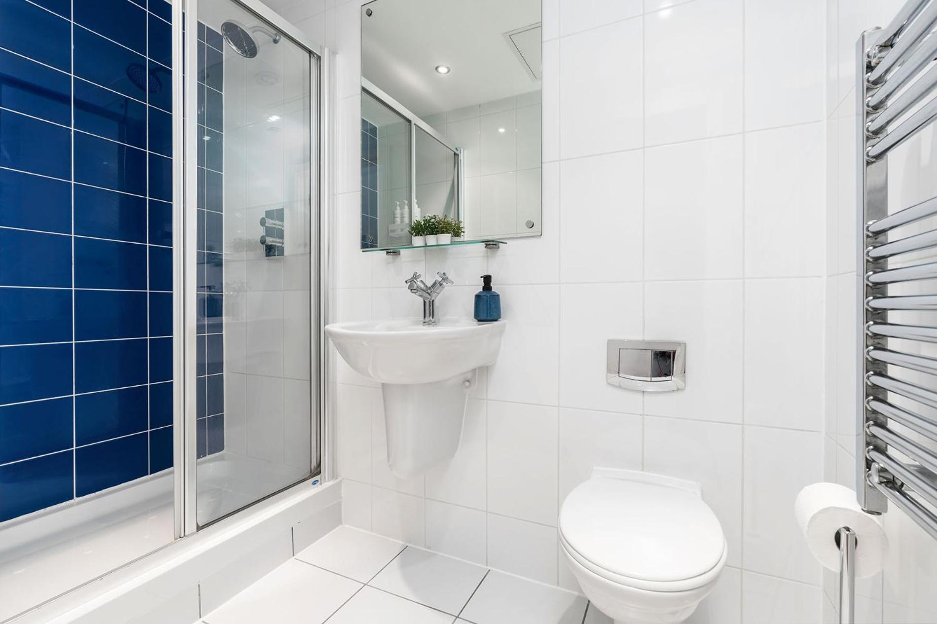 Exclusive Apartment - City Centre - Free Parking -Wifi Netflix- Juliet Balcony Leeds  Exterior foto